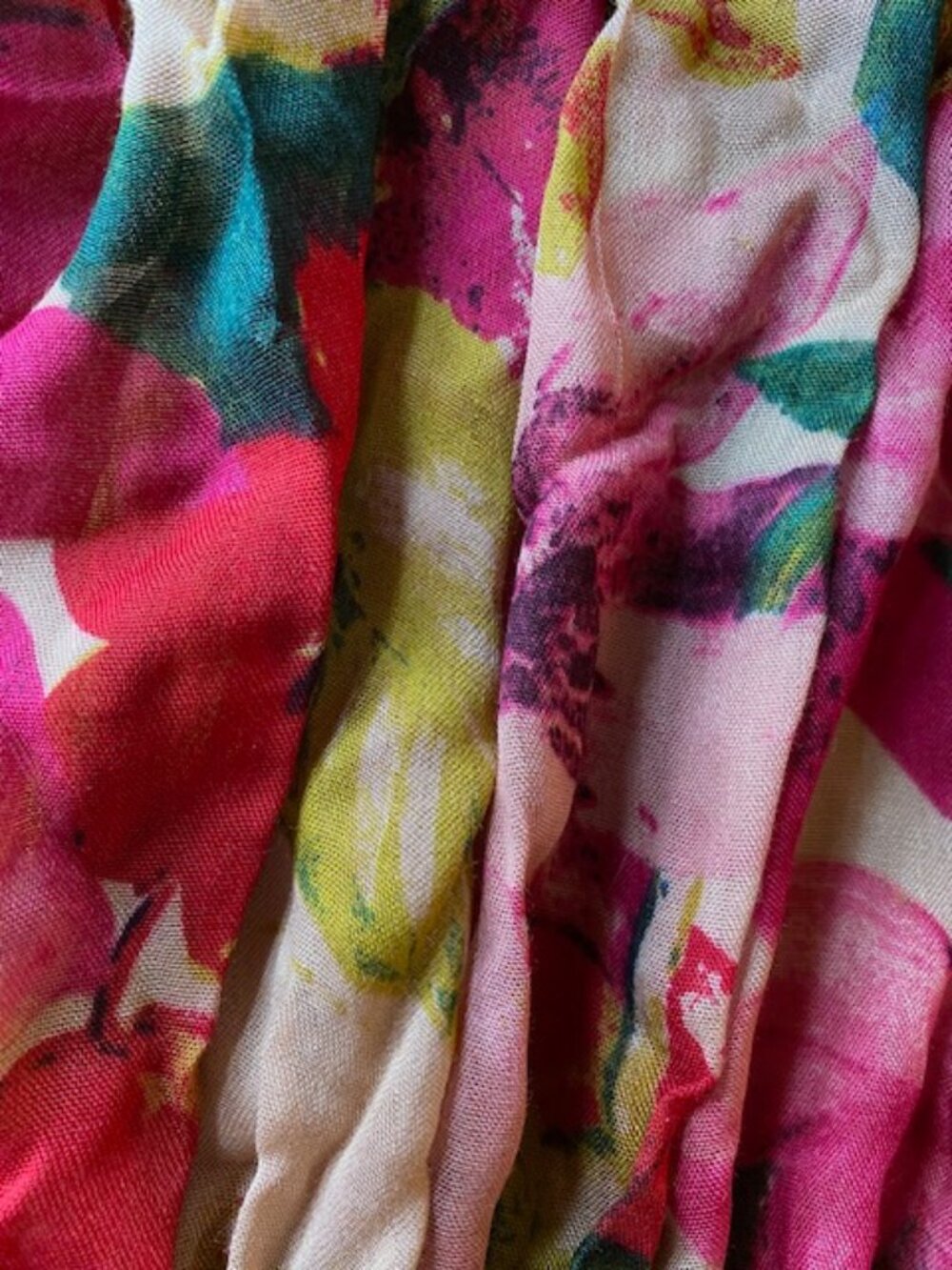 Patricia Nash floral scarf preowned 24" sq. bright colors - Picture 3 of 6